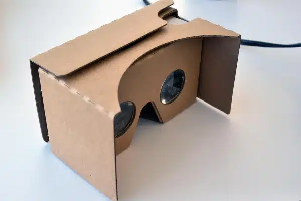 google cardboard vr headset
